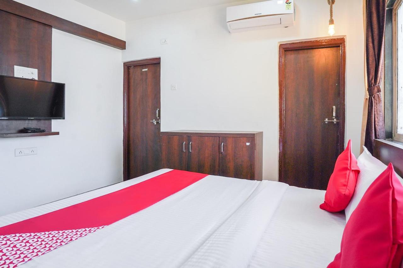 Oyo Flagship 70264 Hotel Vrindavan Mangvadi Экстерьер фото